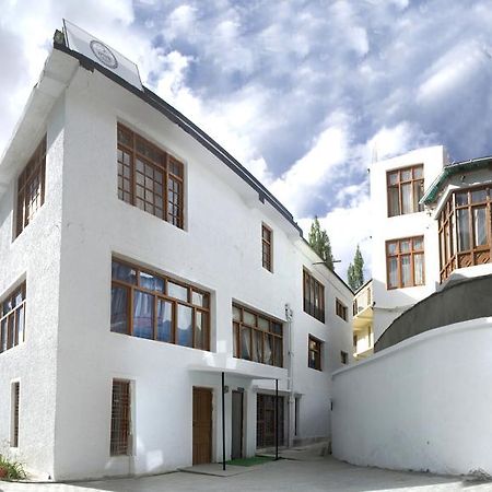 Horzay Hotel Leh Luaran gambar