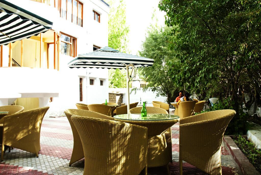 Horzay Hotel Leh Luaran gambar