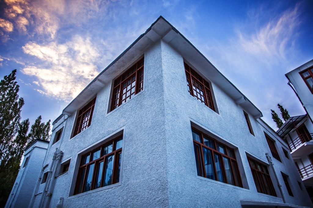 Horzay Hotel Leh Luaran gambar